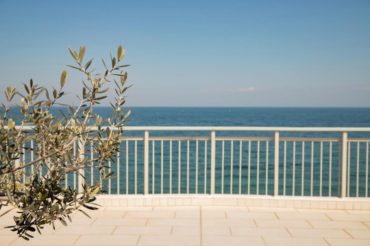 Zefyros Sea View Hotel プラタモナス エクステリア 写真