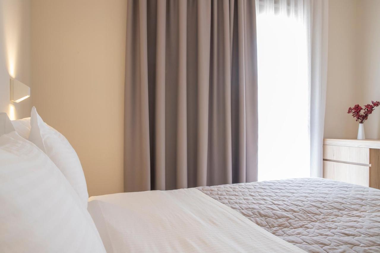 Zefyros Sea View Hotel プラタモナス エクステリア 写真