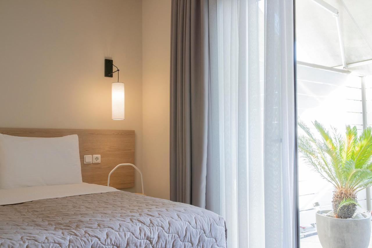 Zefyros Sea View Hotel プラタモナス エクステリア 写真