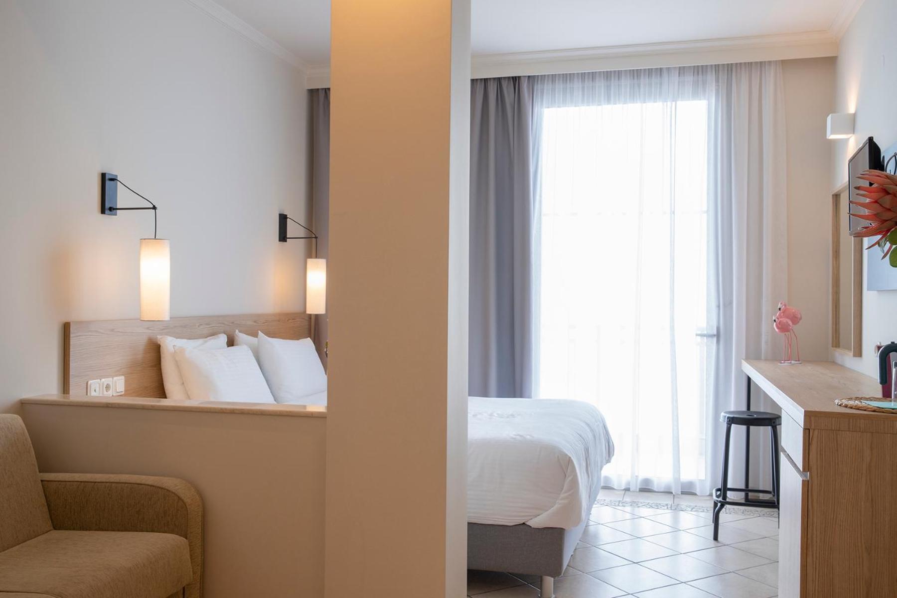 Zefyros Sea View Hotel プラタモナス エクステリア 写真