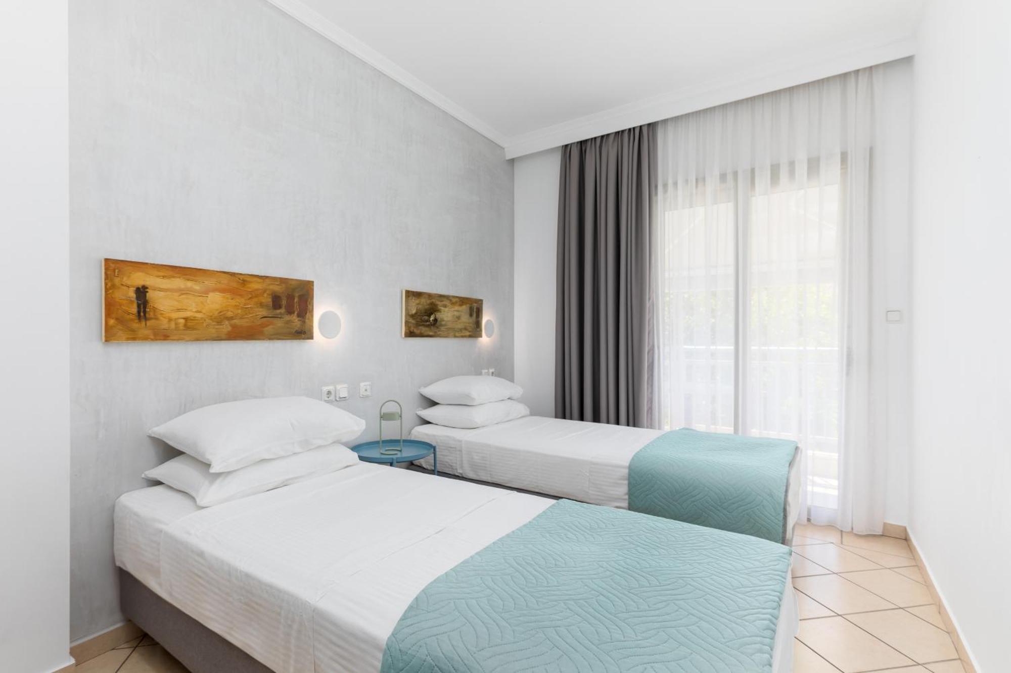Zefyros Sea View Hotel プラタモナス エクステリア 写真