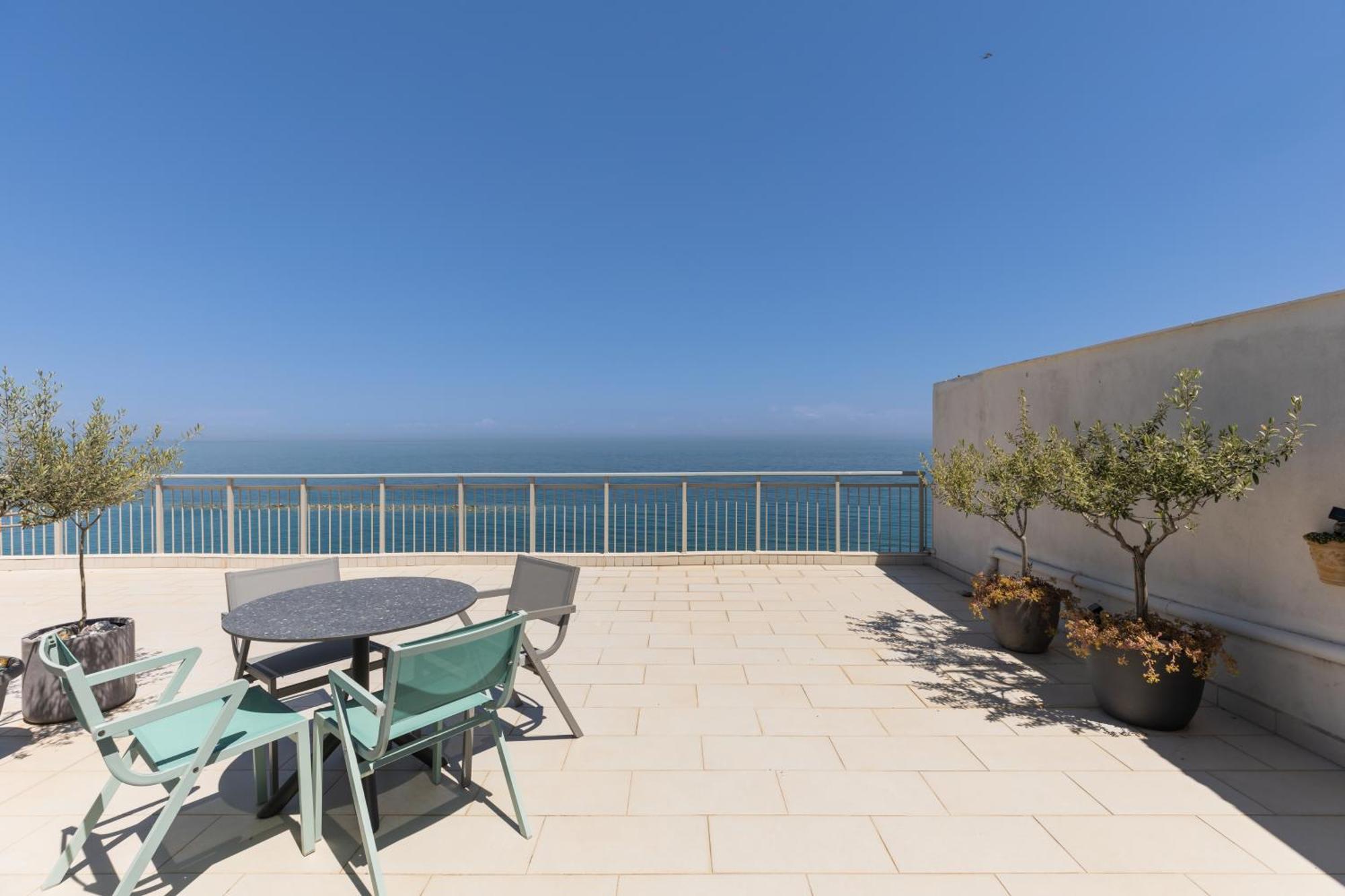 Zefyros Sea View Hotel プラタモナス エクステリア 写真