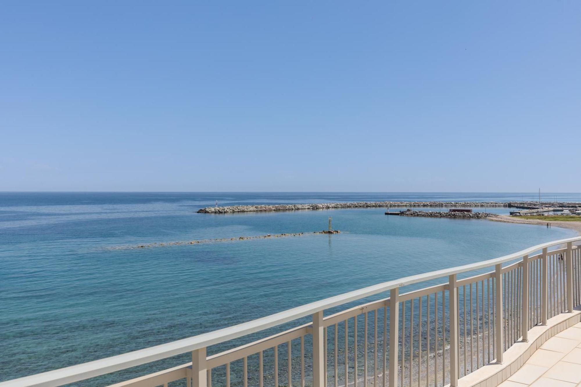 Zefyros Sea View Hotel プラタモナス エクステリア 写真